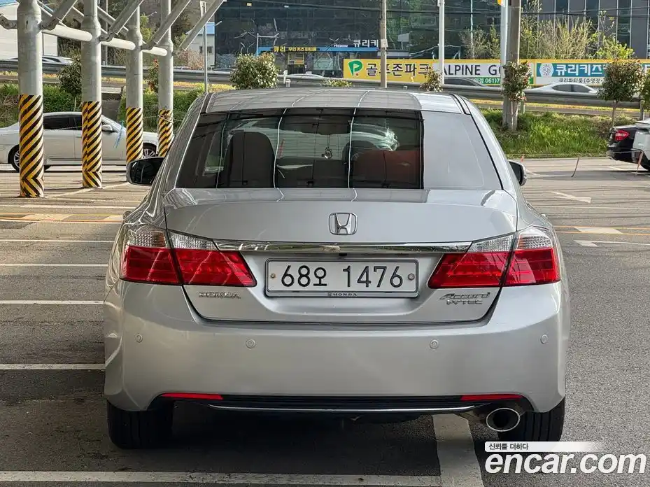 Honda Accord 2013 2.4 гидро в Москве № 1550330, фото 6