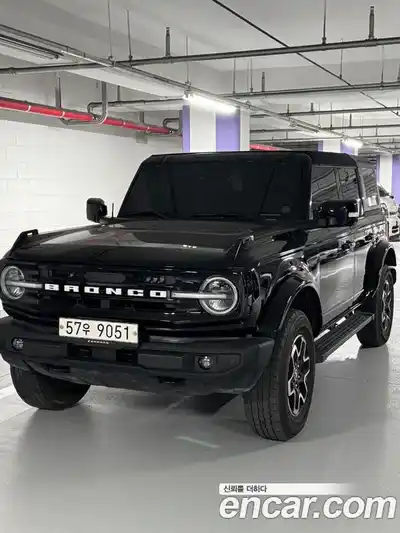 Ford Bronco, 2022