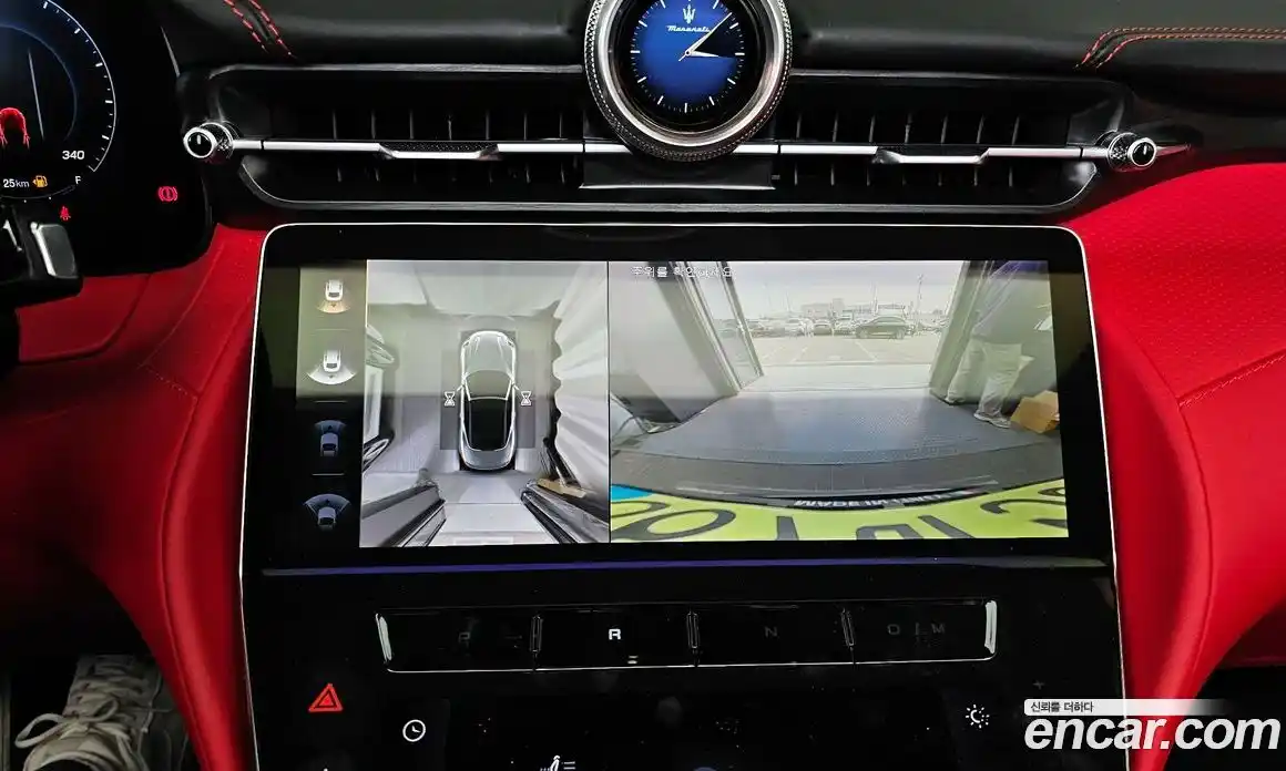 Maserati Gran Cabrio 2024 3.0 гидро в Москве № 1550819, фото 14