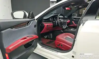 Maserati Quattroporte 2017 3.0 гидро в Москве № 1550869, миниатюра 10