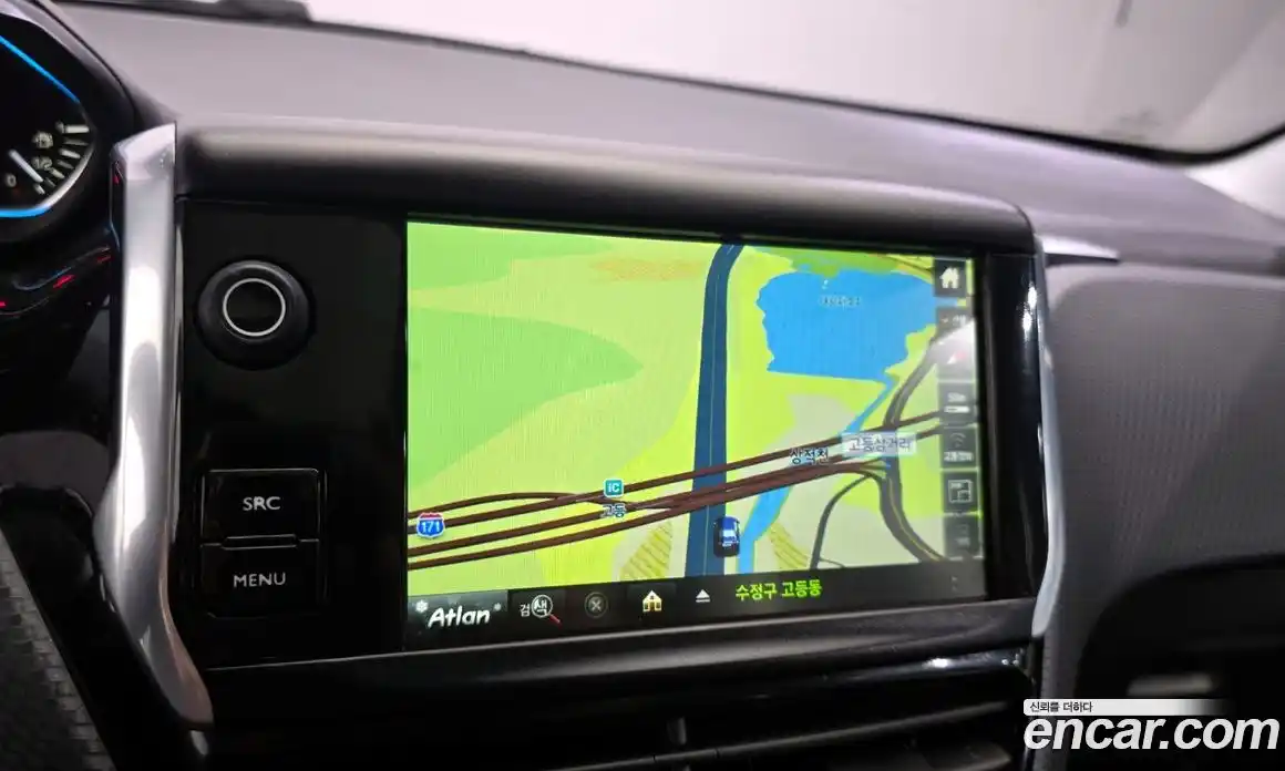 Peugeot 2008 2015 1.6 гидро в Москве № 1551163, фото 15