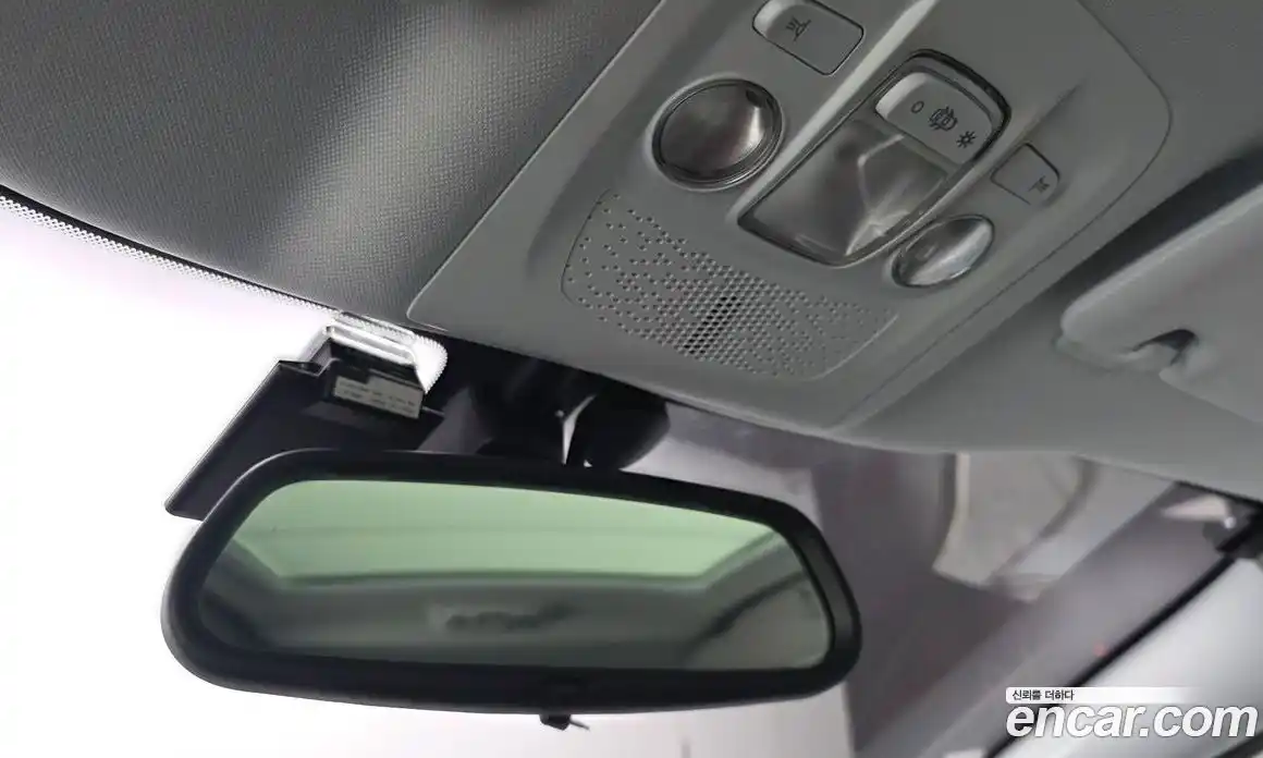 Peugeot 2008 2015 1.6 гидро в Москве № 1551163, фото 17