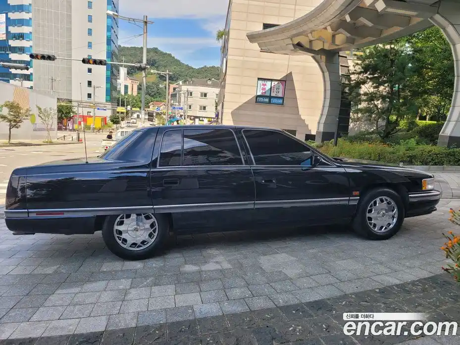 Cadillac Concour 1996 4.6 гидро в Москве № 1551421, фото 17