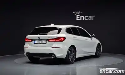 BMW 1-Series 2022 2.0 гидро в Москве № 157600, миниатюра 2
