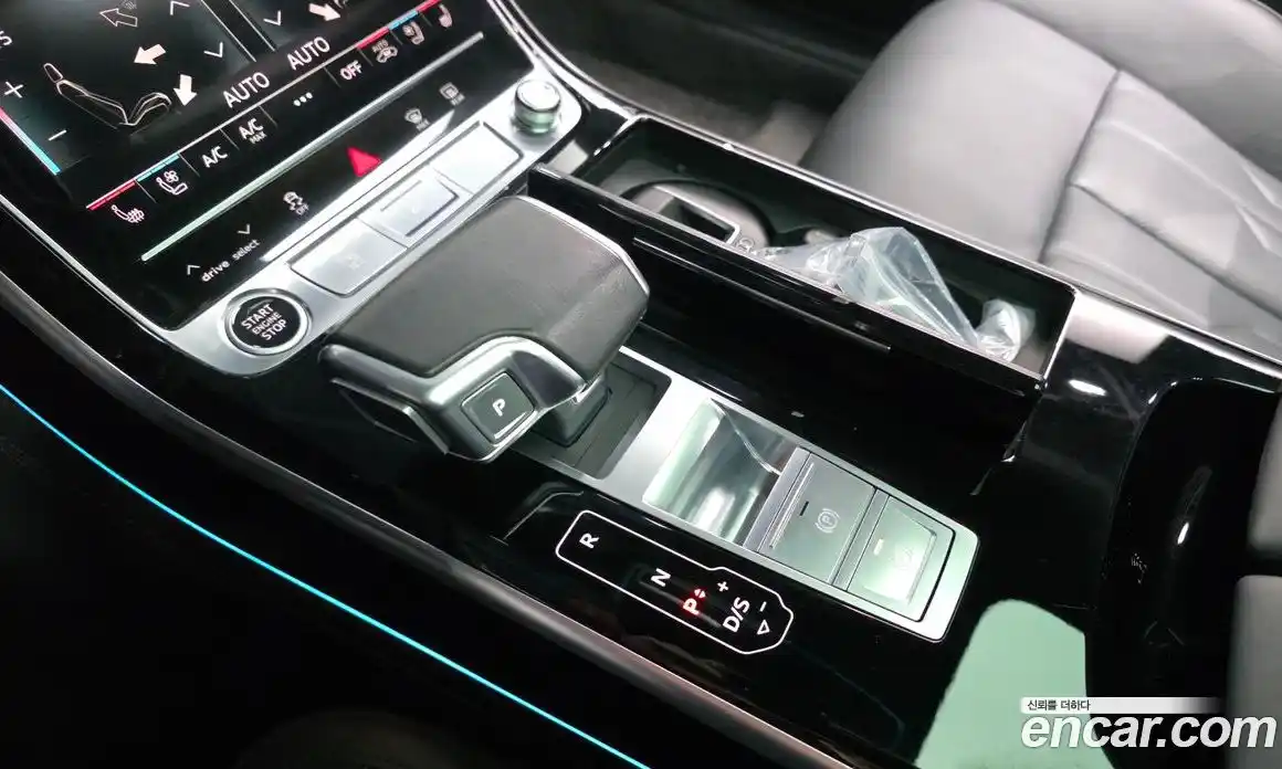 Audi A8 2021 3.0 гидро в Москве № 163494, фото 9