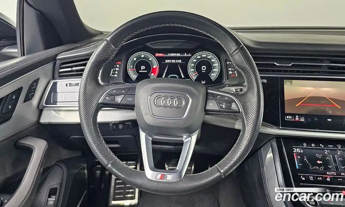 Audi Q8 2021 3.0 гидро в Москве № 163811, фото 16