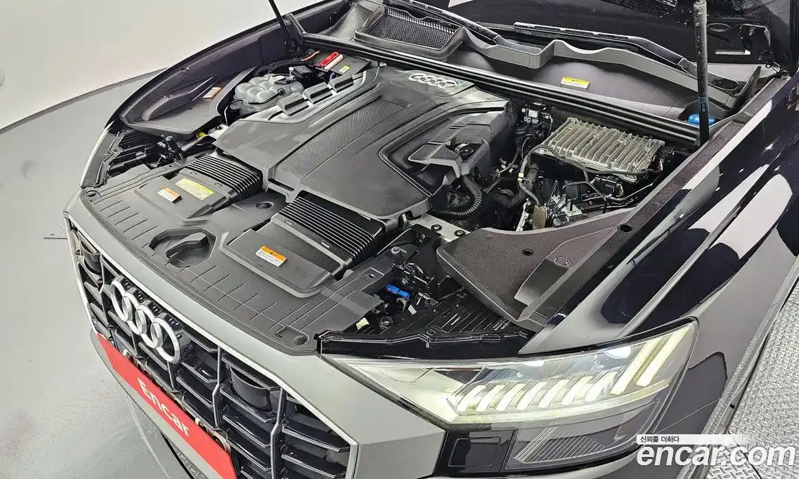 Audi Q8 2021 3.0 гидро в Москве № 163811, фото 6