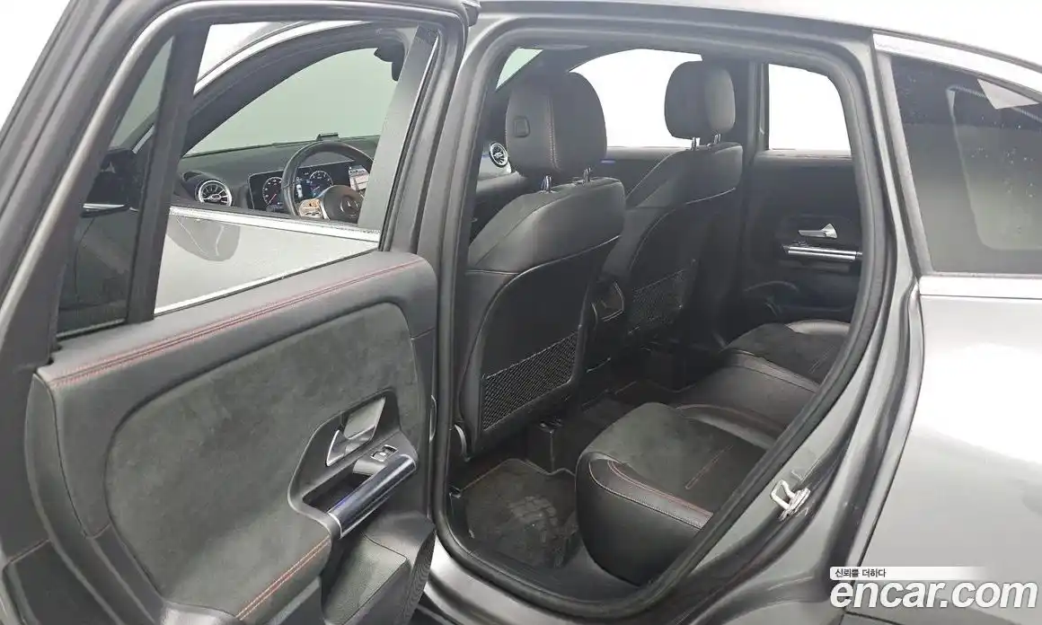 Mercedes-Benz GLA-Class 2020 2.0 гидро в Москве № 211674, фото 12