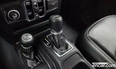 Jeep Wrangler 2022 2.0 гидро в Москве № 215471, миниатюра 9