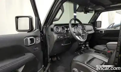 Jeep Wrangler 2022 2.0 гидро в Москве № 215471, миниатюра 10