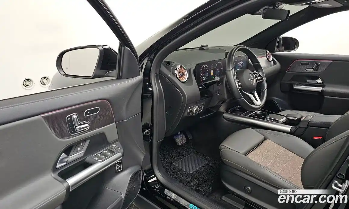 Mercedes-Benz EQA 2023 0.2 гидро в Москве № 217649, фото 9