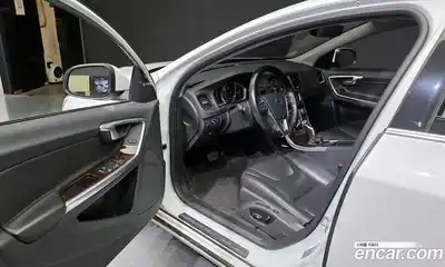 Volvo S60 2017 2.0 гидро в Москве № 217769, миниатюра 10