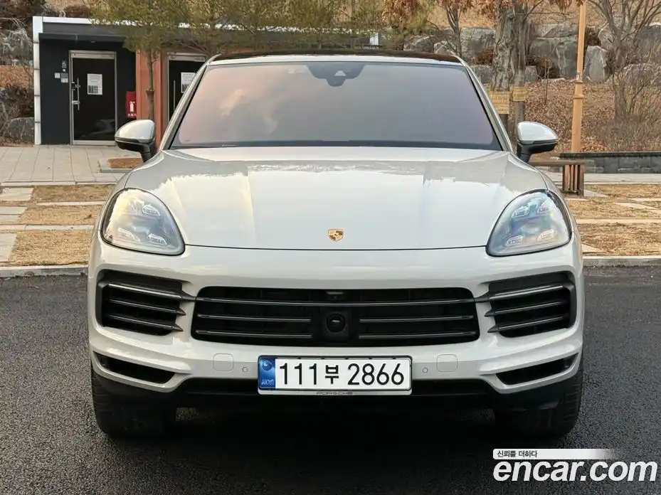 Porsche Cayenne 2023 3.0 гидро в Москве № 231049, фото 3