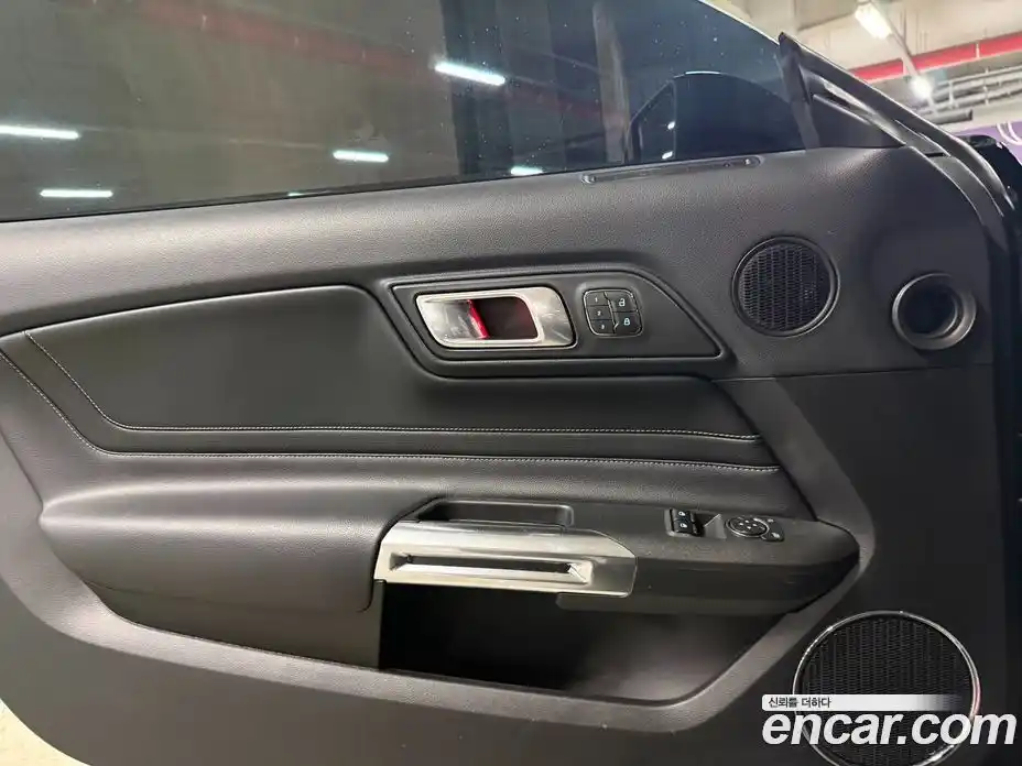 Ford Mustang 2019 2.3 гидро в Москве № 245656, фото 19