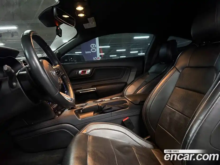 Ford Mustang 2019 2.3 гидро в Москве № 245656, фото 5