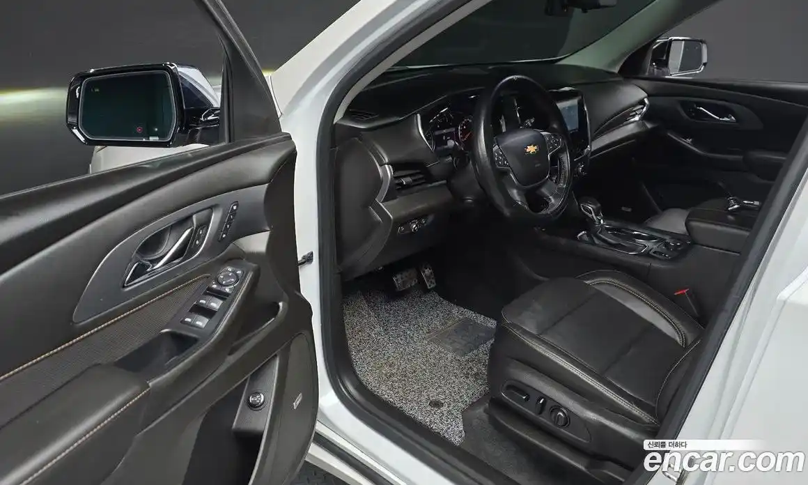 Chevrolet Traverse 2021 3.6 гидро в Москве № 40453, фото 11