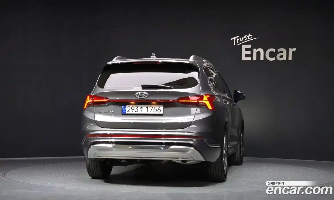 Hyundai Santa Fe 2023 1.6 гидро в Москве № 1610155, фото 4