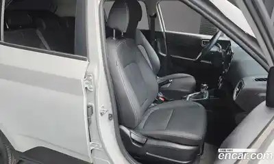 Hyundai Venue 2023 1.6 гидро в Москве № 1610205, миниатюра 12
