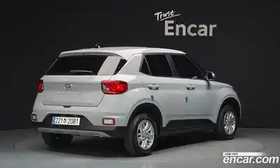 Hyundai Venue 2023 1.6 гидро в Москве № 1610205, миниатюра 2