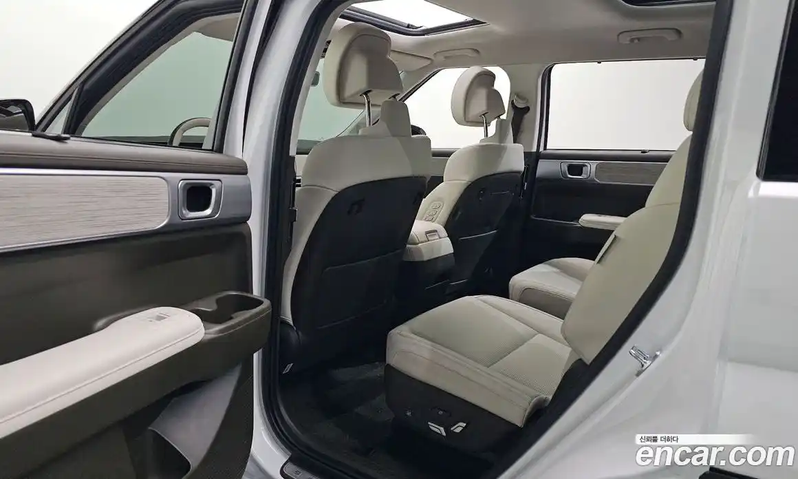 Hyundai Santa Fe 2025 1.6 гидро в Москве № 1610235, фото 11