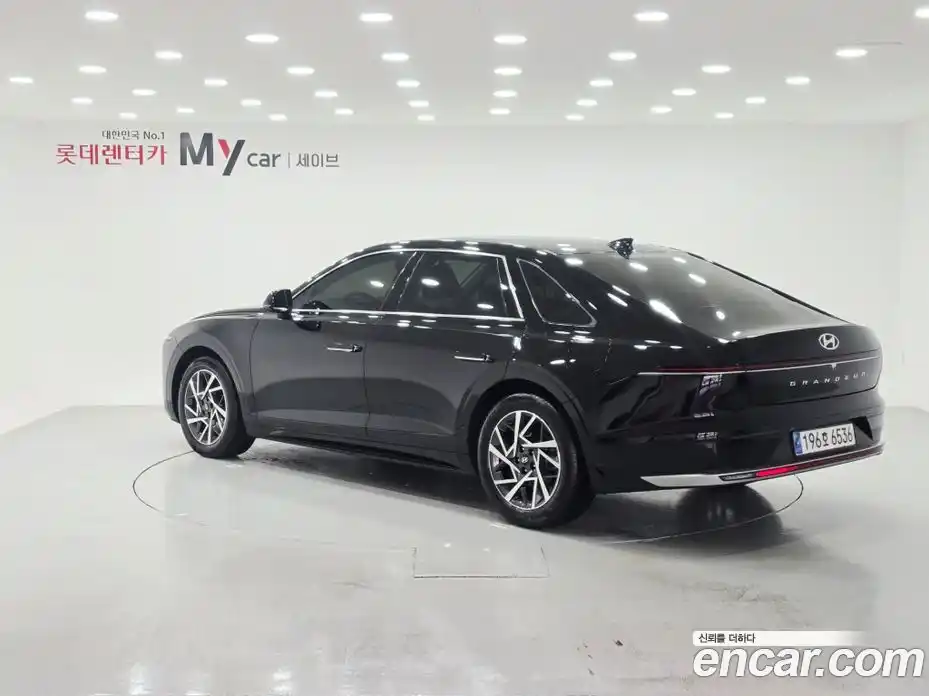 Hyundai Grandeur 2023 2.5 гидро в Москве № 1610245, фото 3