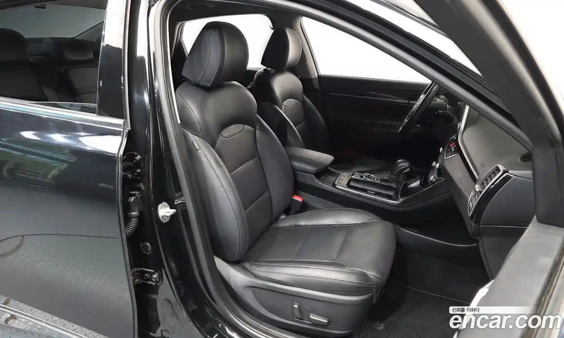 Hyundai Grandeur 2019 2.4 гидро в Москве № 1610286, фото 12