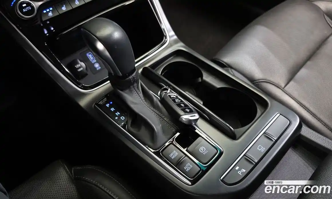 Hyundai Grandeur 2019 2.4 гидро в Москве № 1610286, фото 9