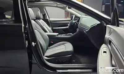 Hyundai Sonata 2023 2.0 гидро в Москве № 1610294, миниатюра 11