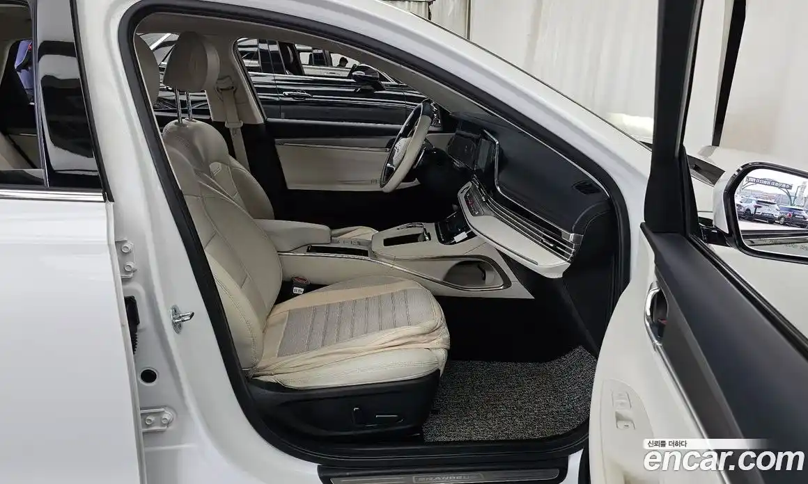 Hyundai Grandeur 2021 2.5 гидро в Москве № 1610316, фото 11