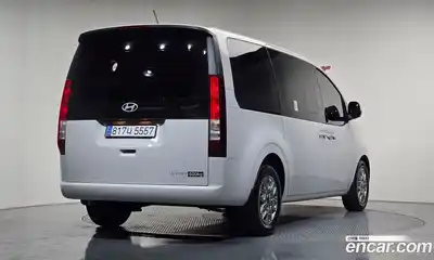 Hyundai Staria 2024 3.5 гидро в Москве № 1610332, миниатюра 2