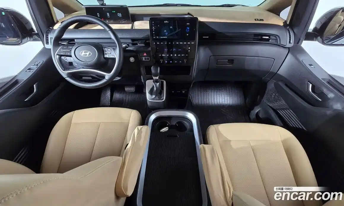 Hyundai Staria 2024 3.5 гидро в Москве № 1610332, фото 7