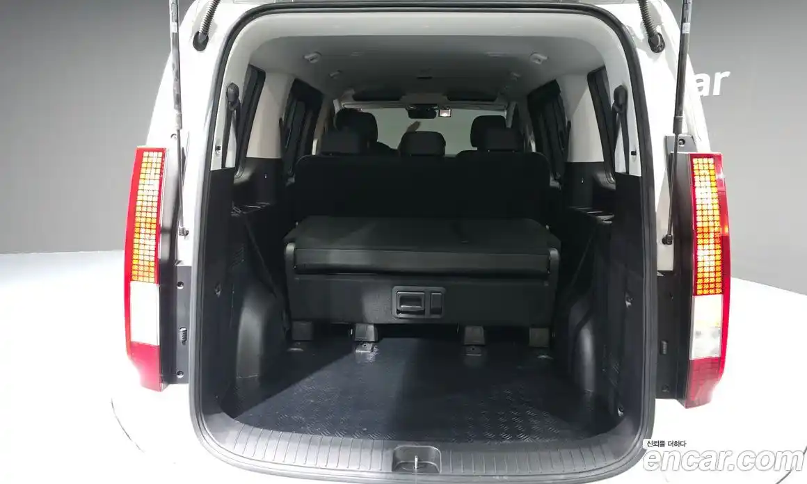 Hyundai Staria 2024 2.2 гидро в Москве № 1610538, фото 20