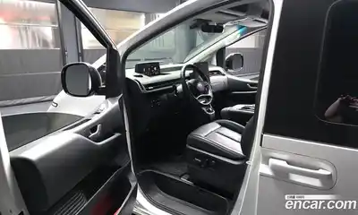 Hyundai Staria 2024 2.2 гидро в Москве № 1610538, миниатюра 10