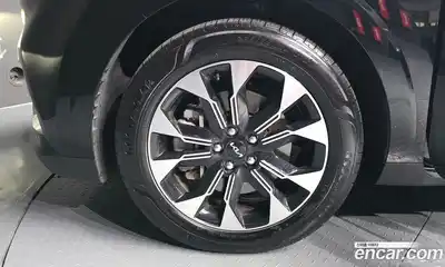 Kia Canival 2023 3.5 гидро в Москве № 1611407, миниатюра 5