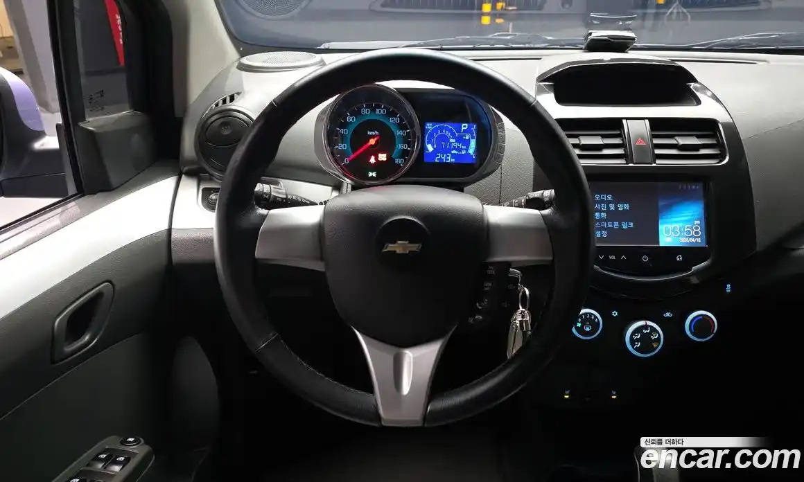 Chevrolet Spark 2015 1.0 гидро в Москве № 1614077, фото 13