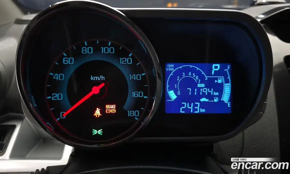 Chevrolet Spark 2015 1.0 гидро в Москве № 1614077, фото 8