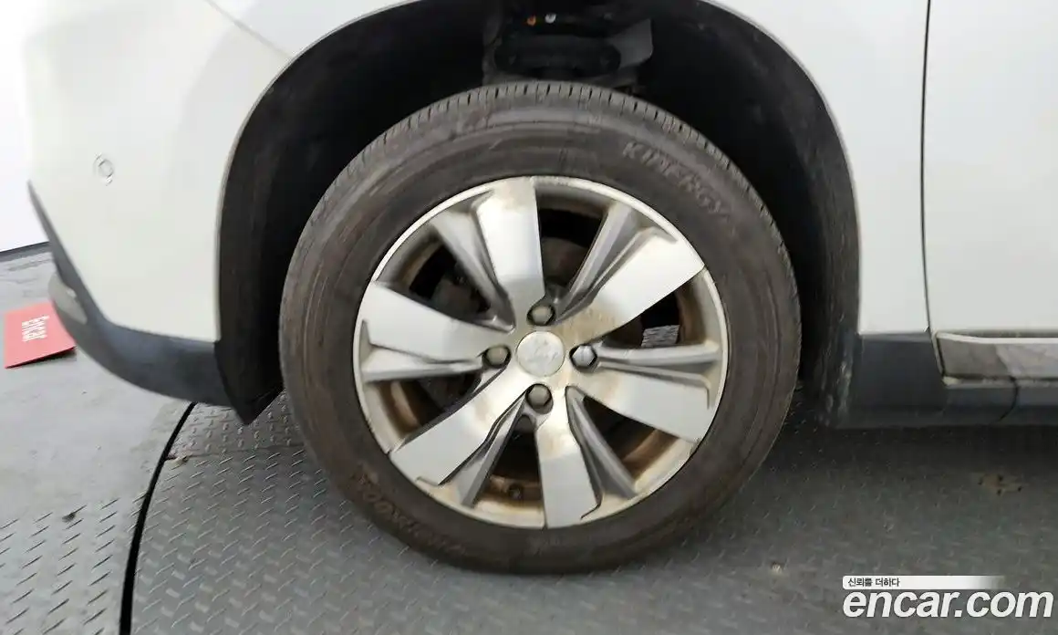 Peugeot 2008 2015 1.6 гидро в Москве № 1615498, фото 5