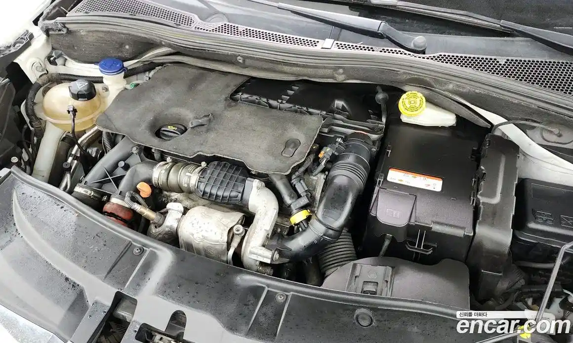 Peugeot 2008 2015 1.6 гидро в Москве № 1615498, фото 6