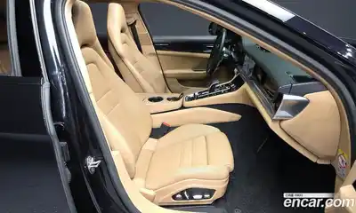 Porsche Panamera 2018 3.0 гидро в Москве № 1619188, миниатюра 11