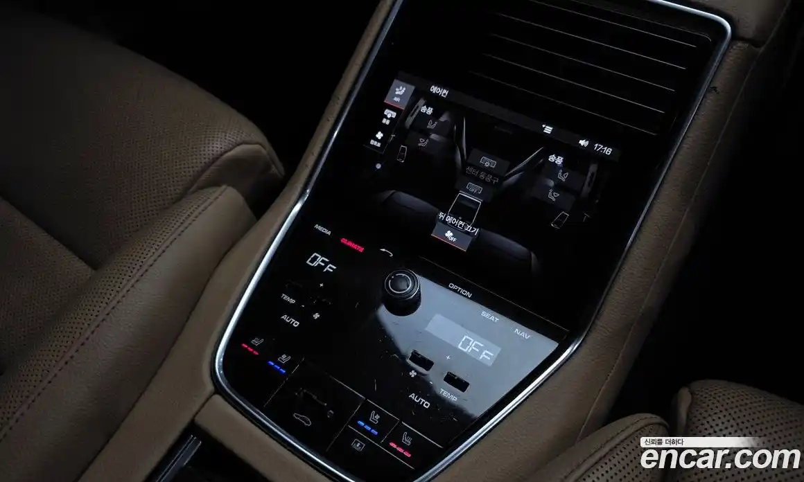 Porsche Panamera 2018 3.0 гидро в Москве № 1619188, фото 19