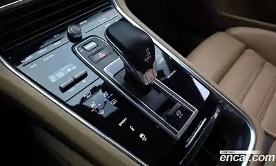 Porsche Panamera 2018 3.0 гидро в Москве № 1619188, миниатюра 9