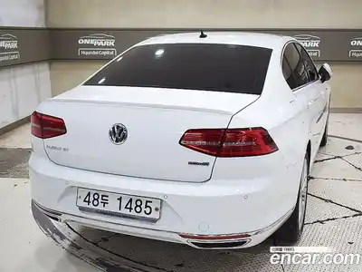 Volkswagen Passat 2018 2.0 гидро в Москве № 1623669, миниатюра 2