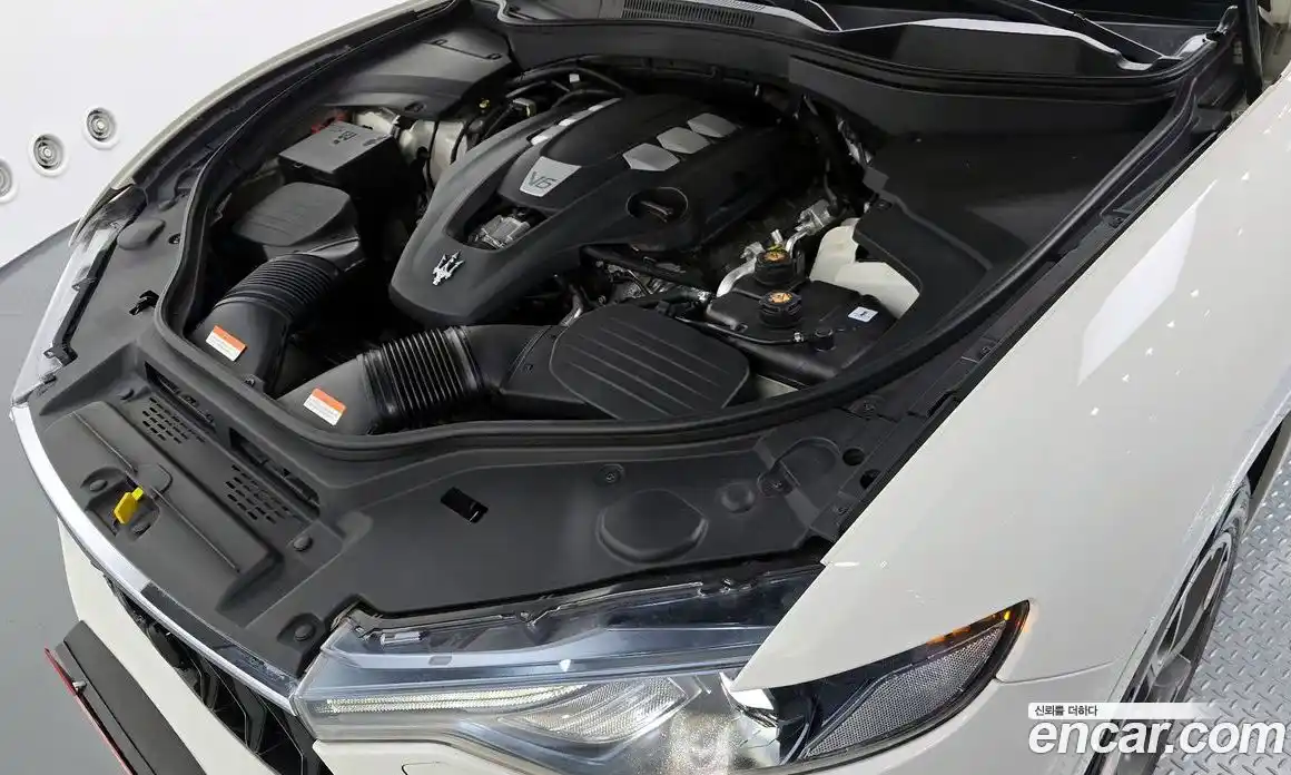 Maserati Levante 2018 3.0 гидро в Москве № 1625421, фото 6