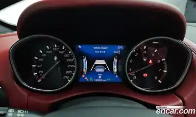 Maserati Levante 2018 3.0 гидро в Москве № 1625421, миниатюра 8