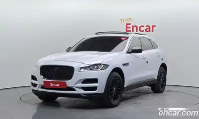 Jaguar F-Pace, 2017