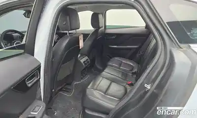 Jaguar F-Pace 2017 2.0 гидро в Москве № 1625578, миниатюра 11