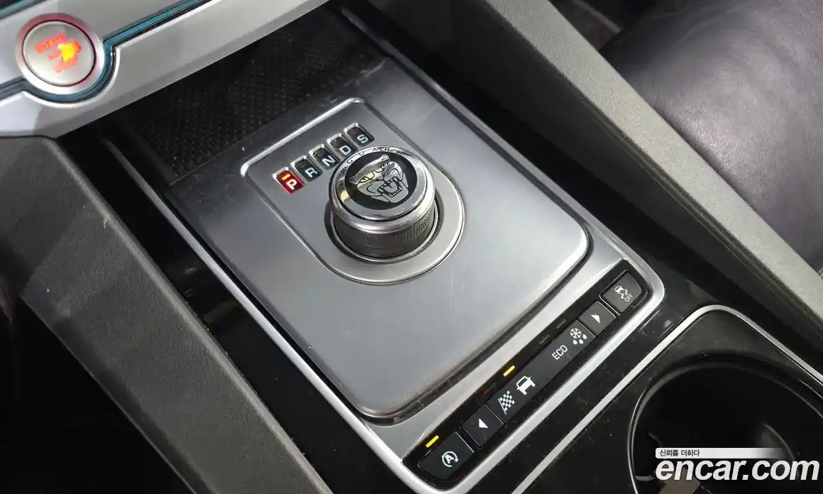 Jaguar F-Pace 2017 2.0 гидро в Москве № 1625578, фото 9