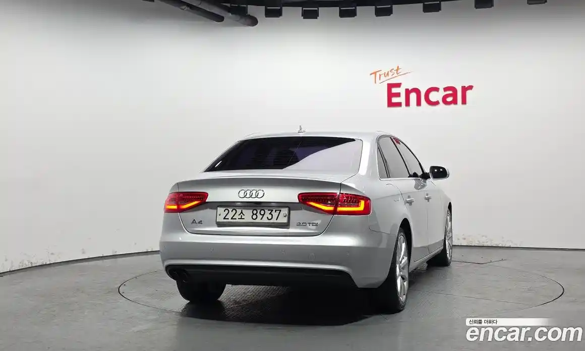 Audi A4 2012 2.0 гидро в Москве № 163629, фото 4