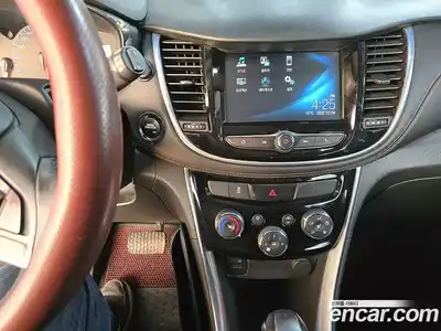 Chevrolet Trax 2018 1.4 гидро в Москве № 397009, миниатюра 11