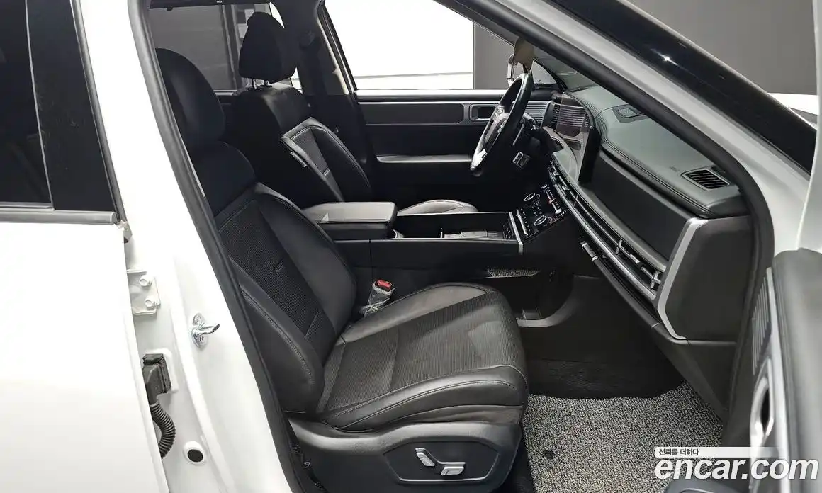 Hyundai Santa Fe 2024 2.5 гидро в Москве № 110479, фото 10